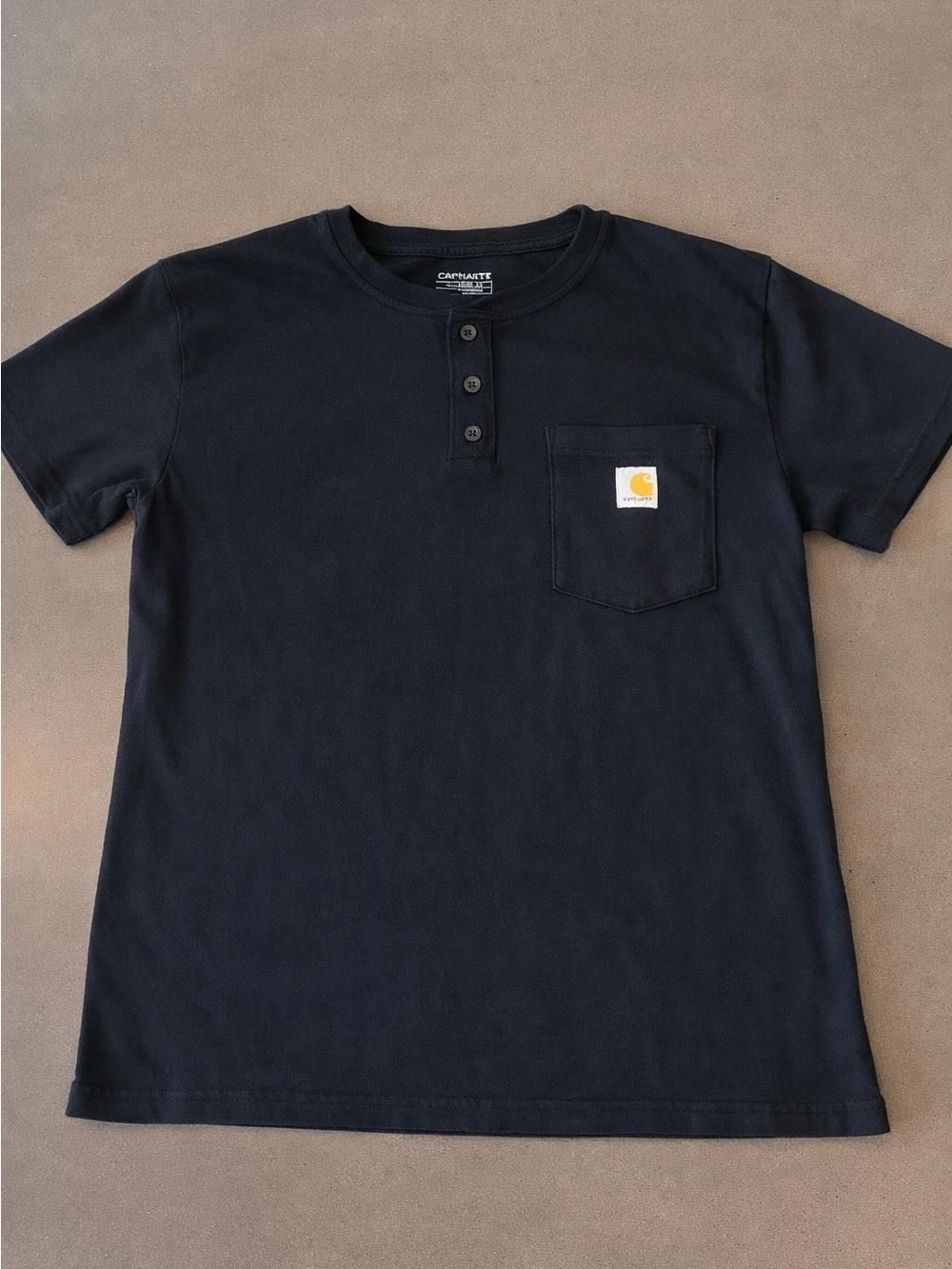 Small Carhartt Loose Fit Black Short-Sleeve Henley Pocket Tee - Picture 1 of 6